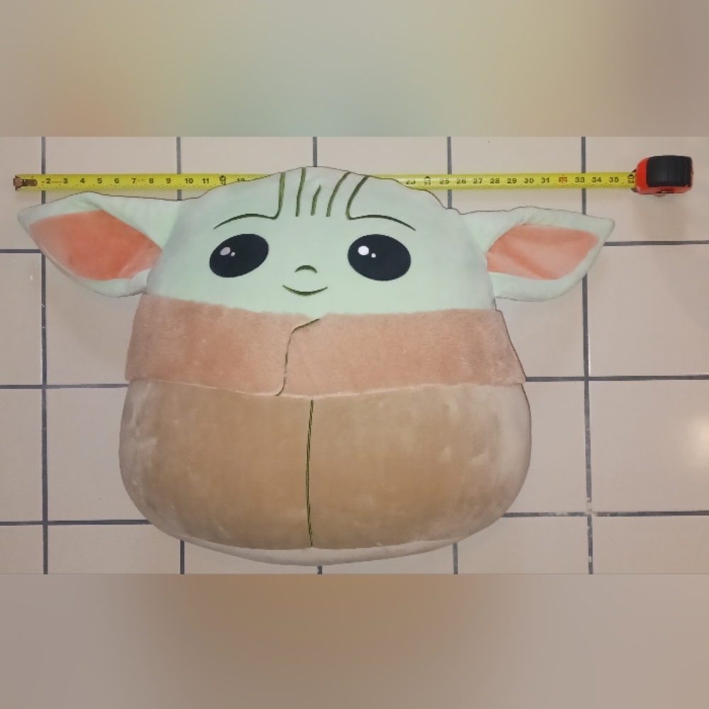 GIANT Star Wars Baby Yoda Squishmellow
